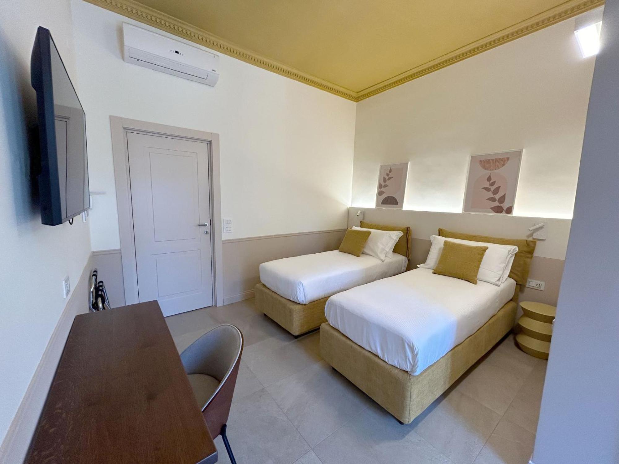 Astom Suites Рим Екстер'єр фото