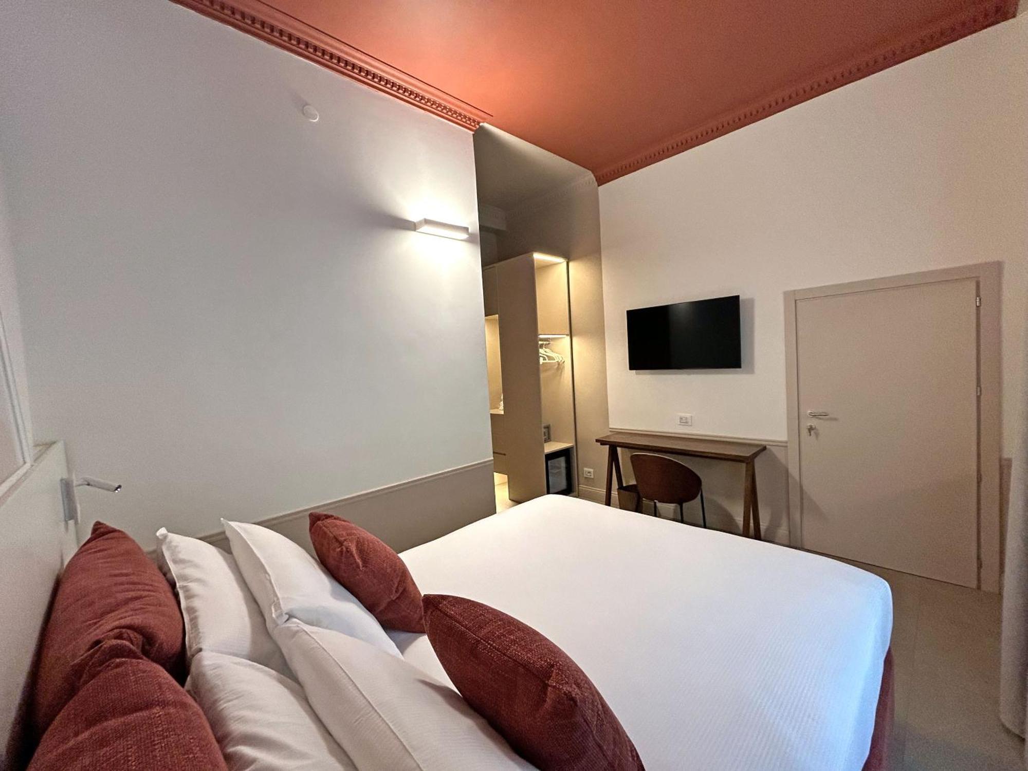 Astom Suites Рим Екстер'єр фото