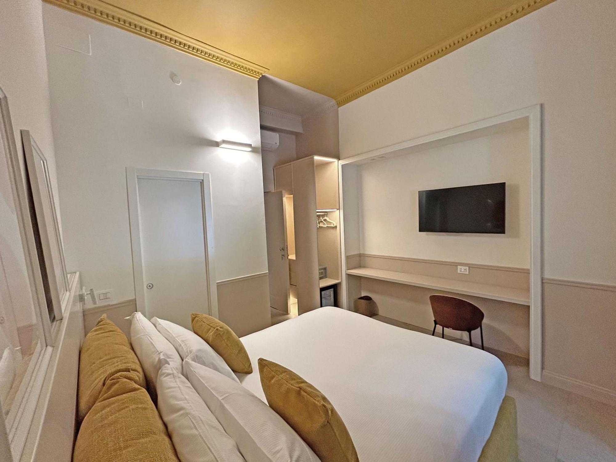 Astom Suites Рим Екстер'єр фото